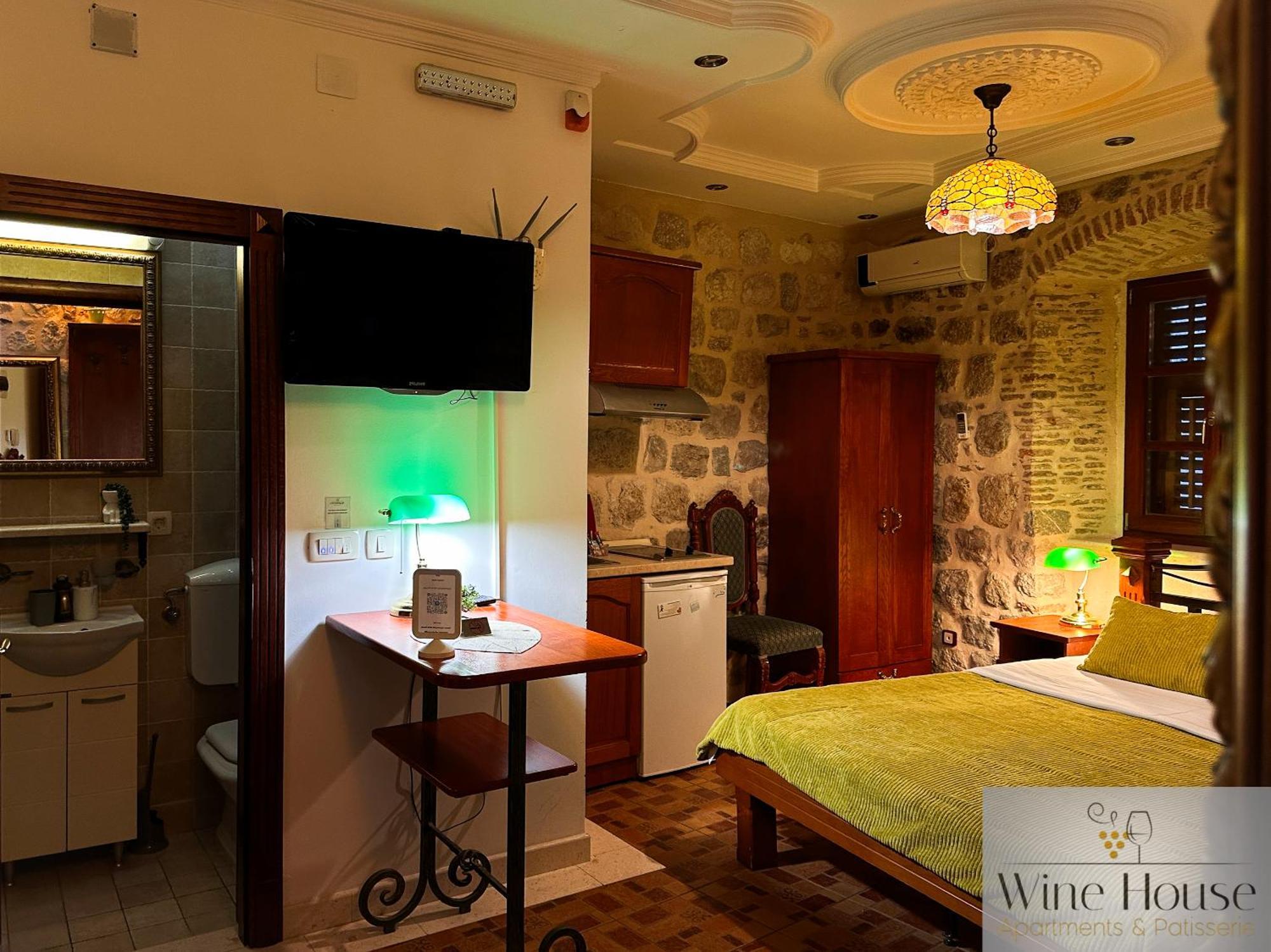 Apartments Wine House Old Town Kotor Exterior photo