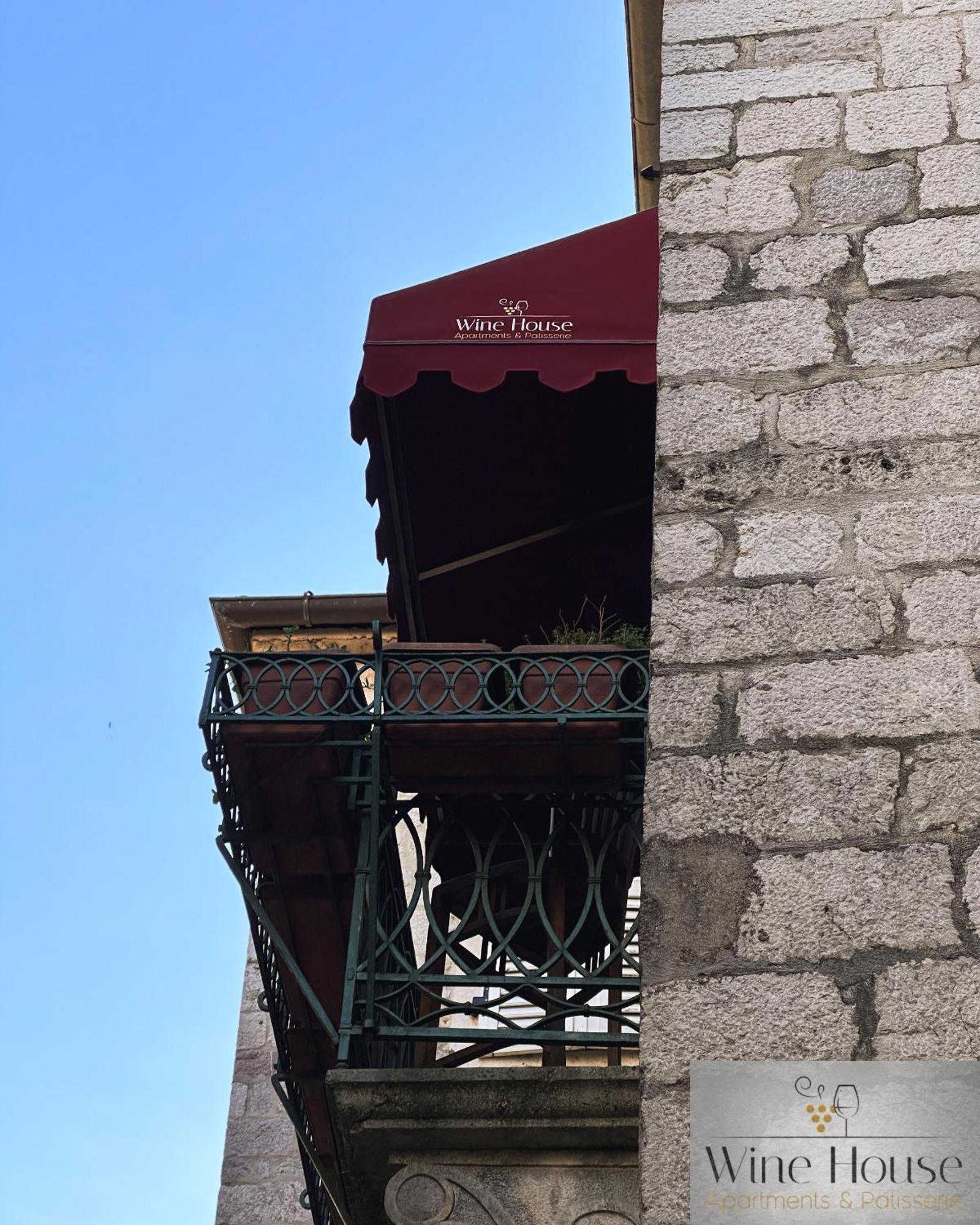 Apartments Wine House Old Town Kotor Exterior photo